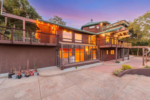 950 Oak Ridge Road, Los Gatos CA: https://media.crmls.org/mediaz/639518df-8b3d-45ea-86c8-86f6a6cd5d1b.jpg