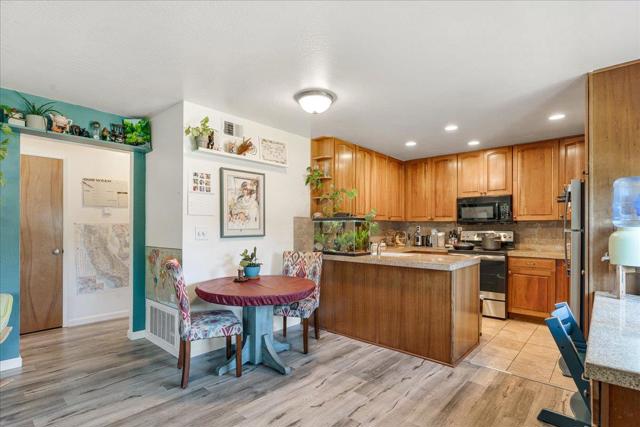 1415 Ruby Court, Capitola CA: https://media.crmls.org/mediaz/63959f6e-c78e-47f6-b08c-b8a6e4f1ef3d.jpg