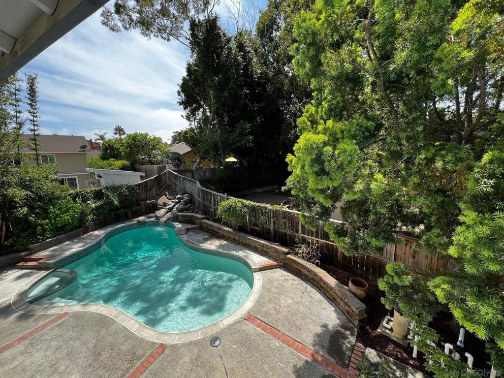 3565 Starboard Cir