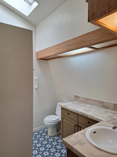 11535 Rocky Ln, Lakeside CA: https://media.crmls.org/mediaz/6396b466-7ada-43ea-83ad-2149f0984f58.jpg