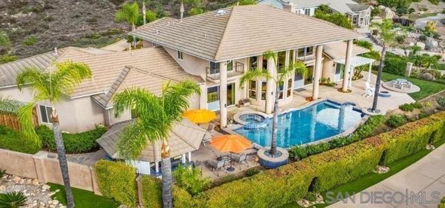 836 Camelot Pkwy, El Cajon CA: https://media.crmls.org/mediaz/63973b41-ddfa-40da-a37d-4b0b1e30e5d9.jpg