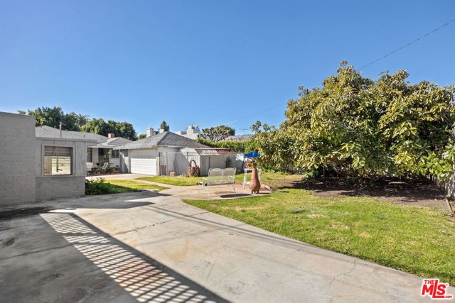 943 Princeton Street photo 4