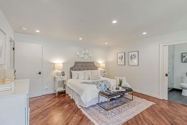3119 Oak Knoll Drive, Redwood City CA: https://media.crmls.org/mediaz/6398f7ff-0d64-4ea1-a325-56ab896897a4.jpg