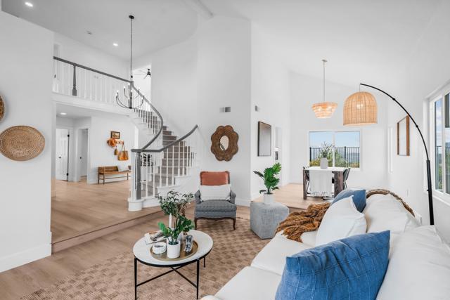 1795 Fuerte Estates Drive, El Cajon CA: https://media.crmls.org/mediaz/6399fbbe-7409-4113-98d1-8bbb3bfef9dc.jpg
