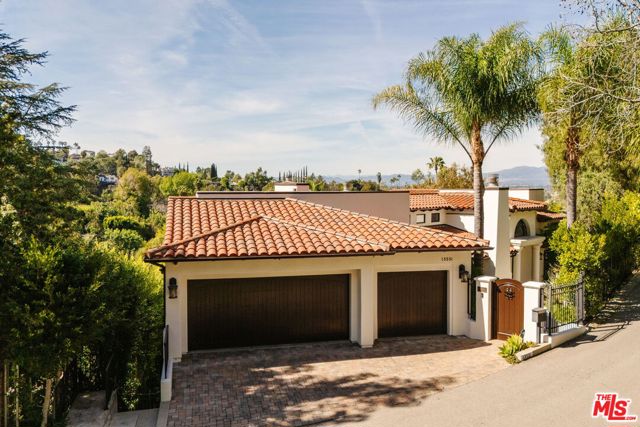 13551 Cheltenham Drive photo 4