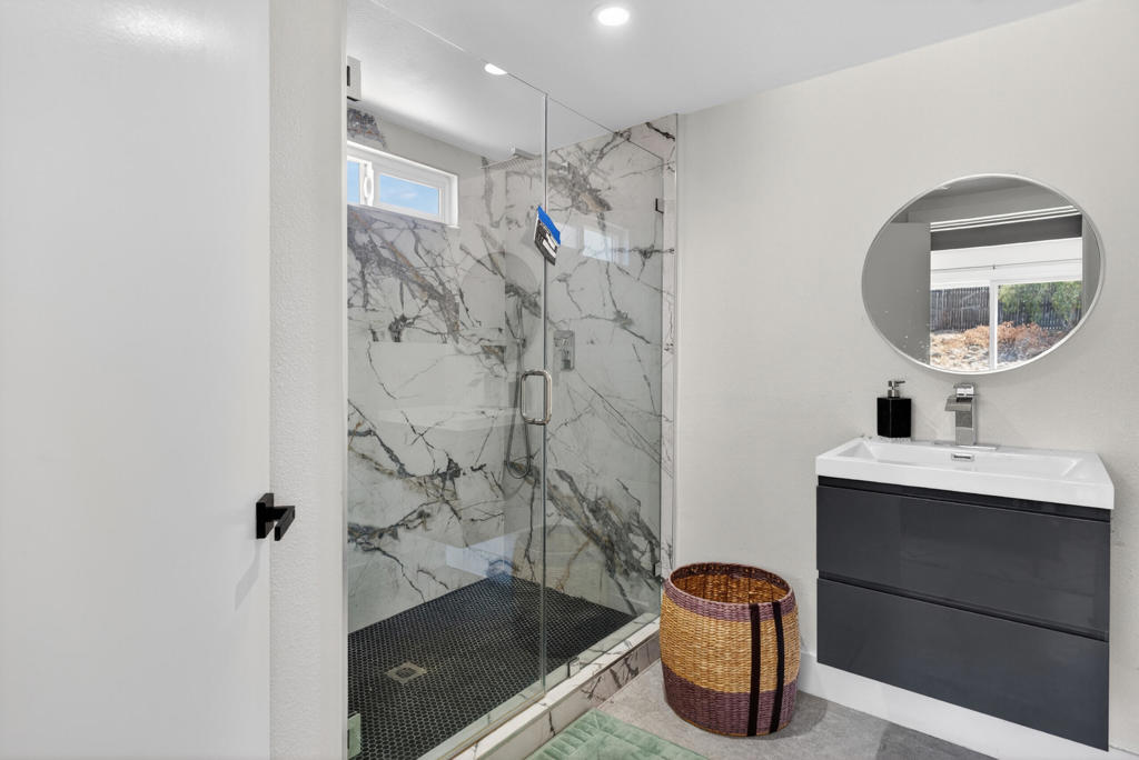 MLS #219148904DA image #9