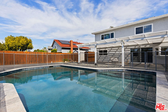 3059 Heather Drive, Fullerton CA: https://media.crmls.org/mediaz/639ba335-aeb0-4118-8102-2e4e3af791d3.jpg