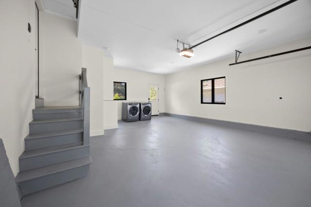 510 Yale Drive, San Mateo CA: https://media.crmls.org/mediaz/639d610c-2b5f-426a-8e7c-aea2363c3c9d.jpg