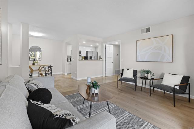 Detail Gallery Image 7 of 35 For 795 Brookstone #201,  Chula Vista,  CA 91913 - 2 Beds | 2 Baths