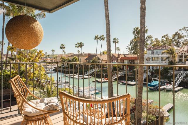 Image 6 of 52 For 4627 Park Dr