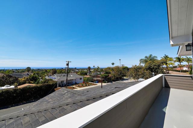 Detail Gallery Image 34 of 42 For 3768 Skyline Rd, Carlsbad,  CA 92008 - 4 Beds | 2/1 Baths