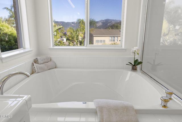 Detail Gallery Image 46 of 76 For 632 via Vt, Thousand Oaks,  CA 91320 - 4 Beds | 3 Baths
