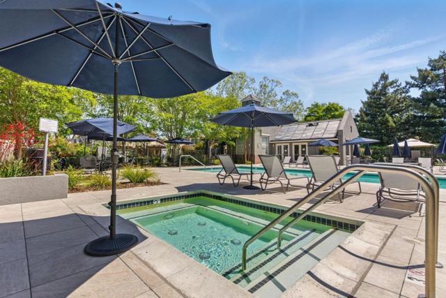 353 Whisman Station Drive, Mountain View CA: https://media.crmls.org/mediaz/63a0a3b7-eca9-483e-ace8-d2a736da47c6.jpg