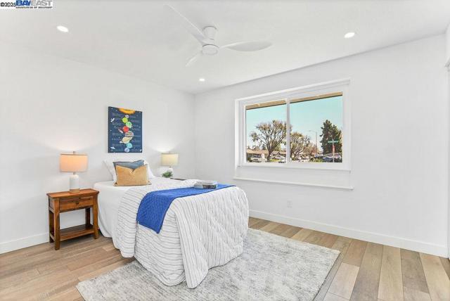 8794 Wicklow Ln, Dublin CA: https://media.crmls.org/mediaz/63a34605-7537-4219-af78-c24c7c1b7d73.jpg