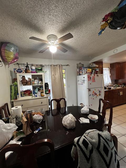 4139 46Th Street, San Diego CA: https://media.crmls.org/mediaz/63a474a1-8258-40f4-809d-b9ce83309e50.jpg