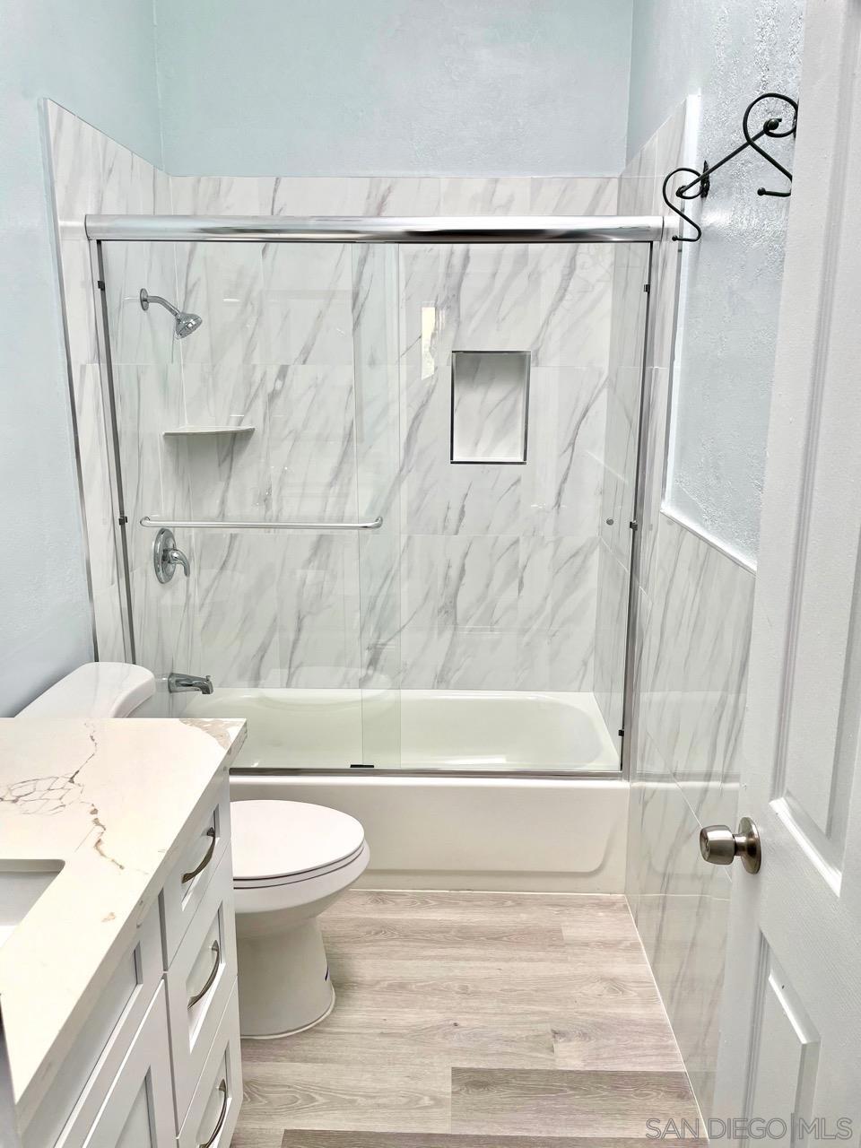 8310 Regents Rd - photo 18