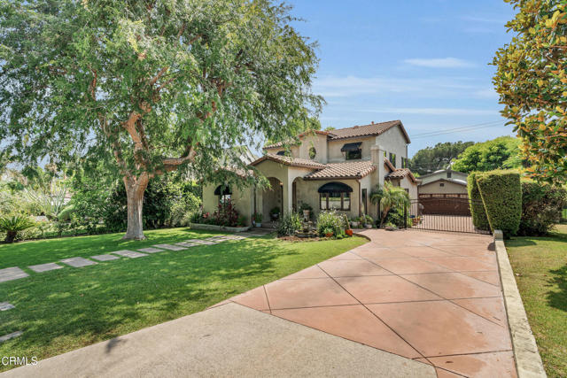 171 N Sunset Place, Monrovia CA: https://media.crmls.org/mediaz/63a4d0b8-9896-41df-b191-7e24049c1797.jpg