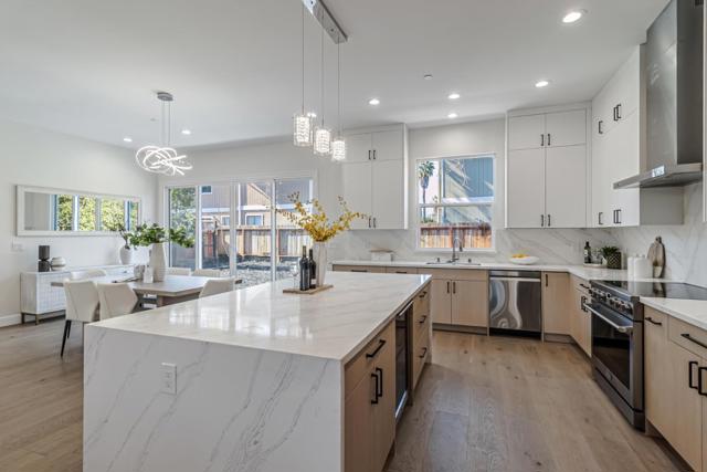 0 Redwood Avenue, Redwood City CA: https://media.crmls.org/mediaz/63a5437d-2085-47c6-a71b-49cbbe27fb6a.jpg