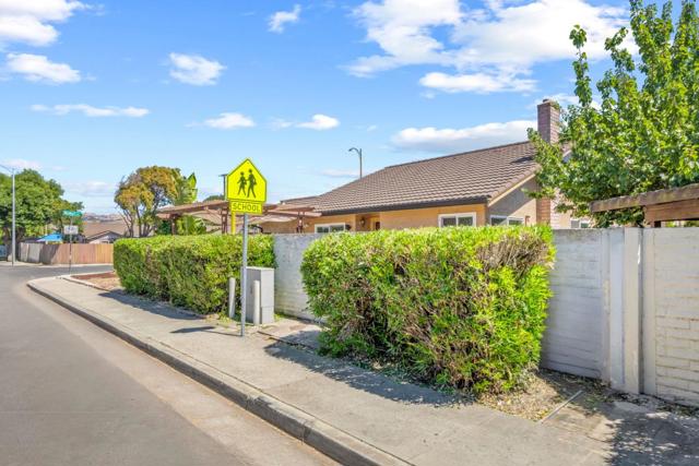 1807 Walker Court, San Jose CA: https://media.crmls.org/mediaz/63a561a6-7b56-435f-9f4c-d3809576c359.jpg