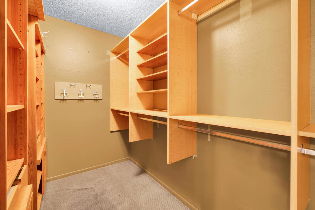 MLS #219137230PS image #18