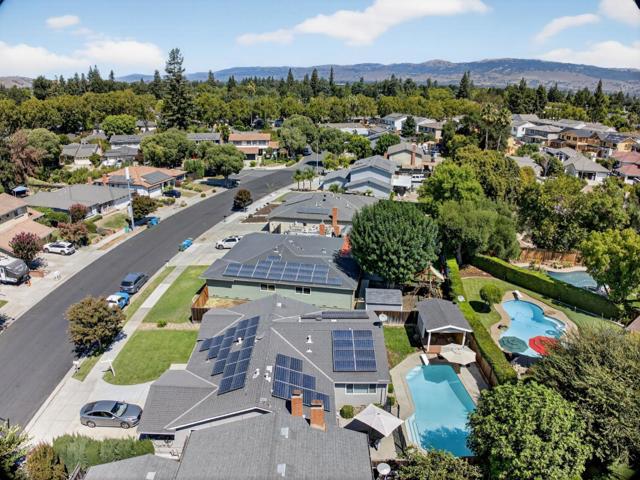 7310 Orchard Drive, Gilroy CA: https://media.crmls.org/mediaz/63a79d42-4ce3-4e42-b035-c8c45729061e.jpg