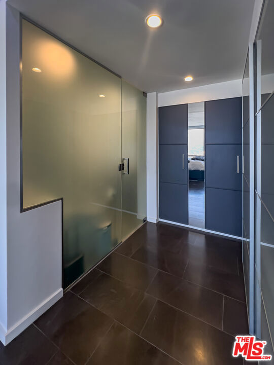 2160 Century Park East, Los Angeles CA: https://media.crmls.org/mediaz/63a8b490-2b9f-4be6-8903-2c14e33a4706.jpg