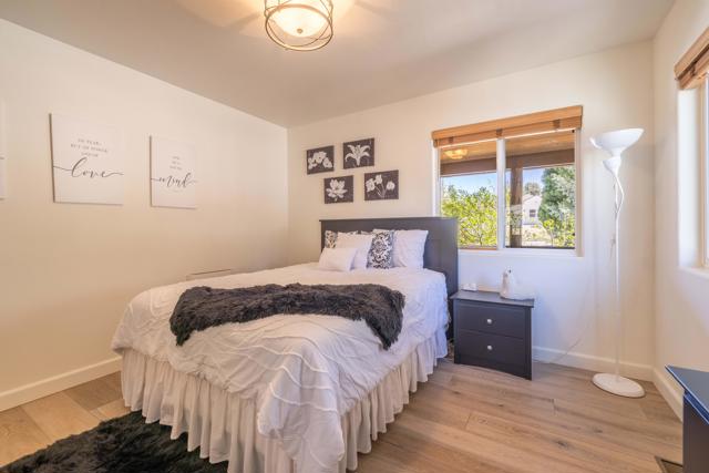 1188 Monte Vista Drive, Big Bear CA: https://media.crmls.org/mediaz/63aa7d26-42ad-4765-a181-556f31904af6.jpg