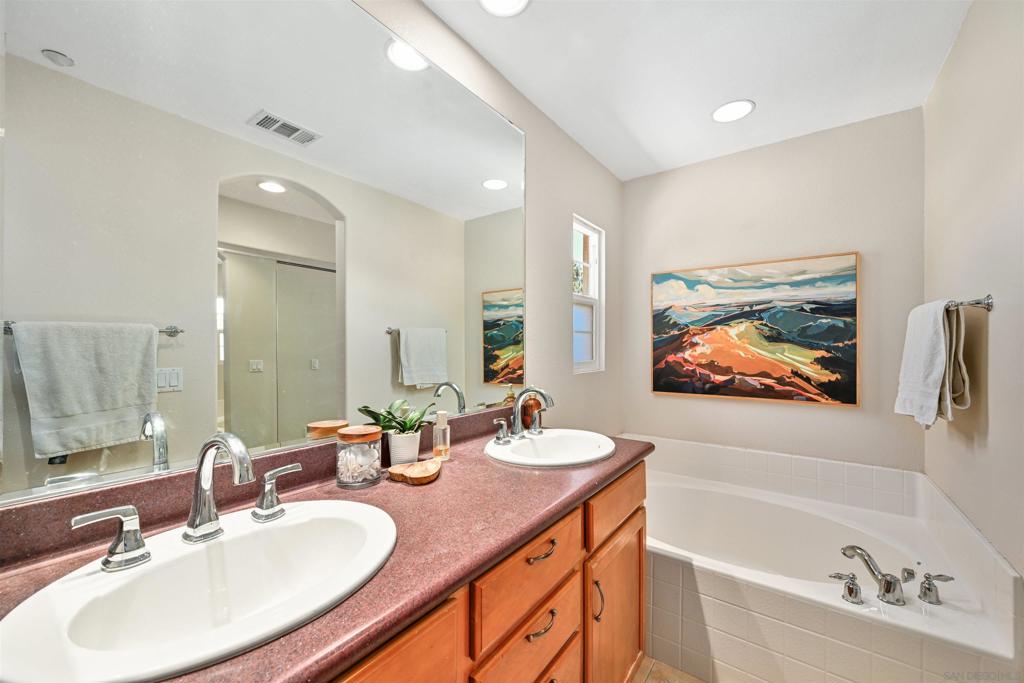 1355 Sky Ridge - photo 16
