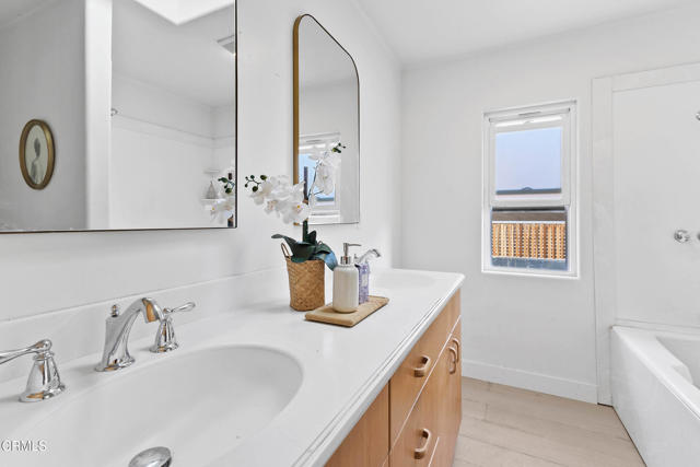 421 Donze Avenue, Santa Barbara CA: https://media.crmls.org/mediaz/63ad7039-0553-4ec1-a2ec-c3e197f16900.jpg