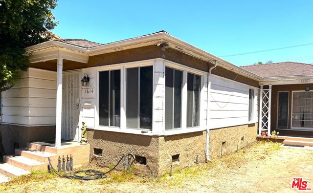 1614 Hauser Boulevard, Los Angeles CA: https://media.crmls.org/mediaz/63ade235-96cf-45c2-9f3e-6615e113c9c7.jpg