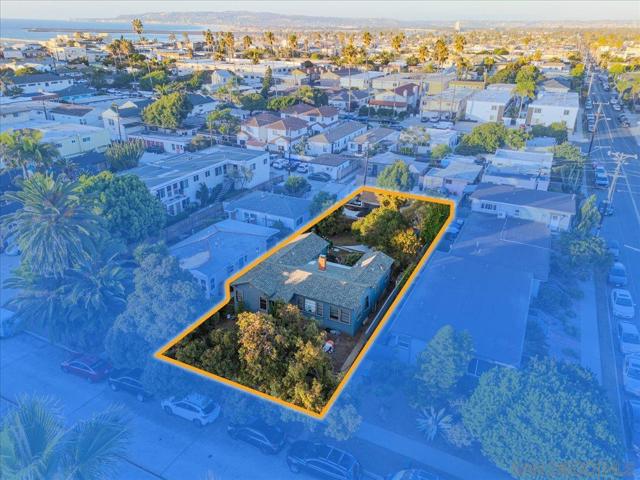 4922 24 Coronado Ave, San Diego CA: https://media.crmls.org/mediaz/63ae683d-36ce-41a4-aeaf-936dc00fccbc.jpg