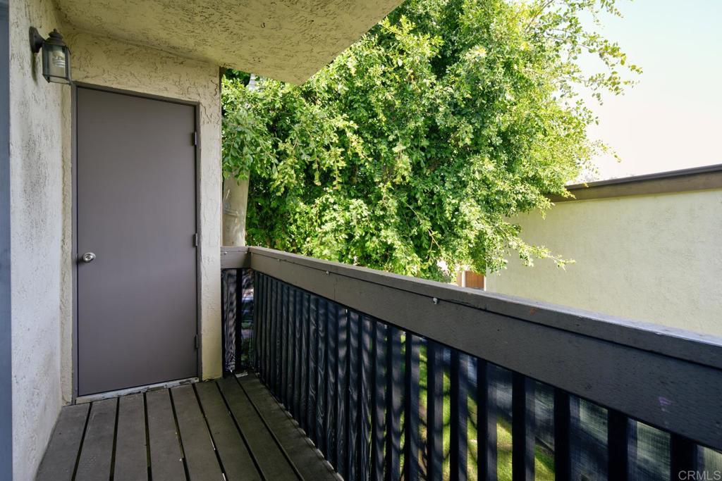 432 Edgehill Ln - photo 3