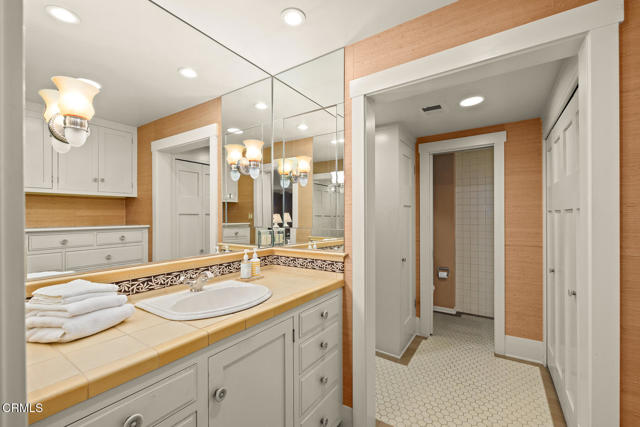 1524 Milan Avenue, South Pasadena CA: https://media.crmls.org/mediaz/63aea76c-1361-4bf5-99e4-ca1caacff982.jpg