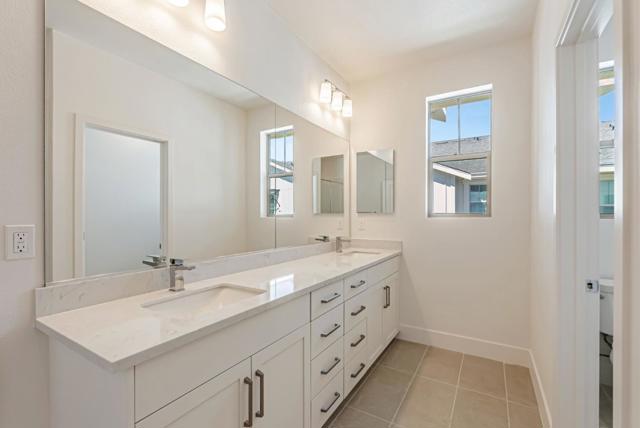 178 Oak Circle, Walnut Creek CA: https://media.crmls.org/mediaz/63aed84e-09c4-46bb-a7f2-d51a26888abb.jpg