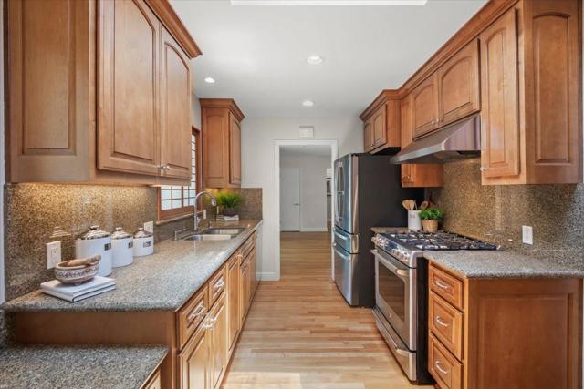 2032 W Hedding Street, San Jose CA: https://media.crmls.org/mediaz/63b025ec-ec0b-4082-be9f-03bc5a2a94e1.jpg