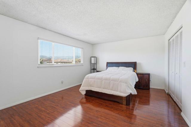 2878 Glen Ascot Way, San Jose CA: https://media.crmls.org/mediaz/63b45e42-9e8a-4a47-bcfd-800492c41ed1.jpg