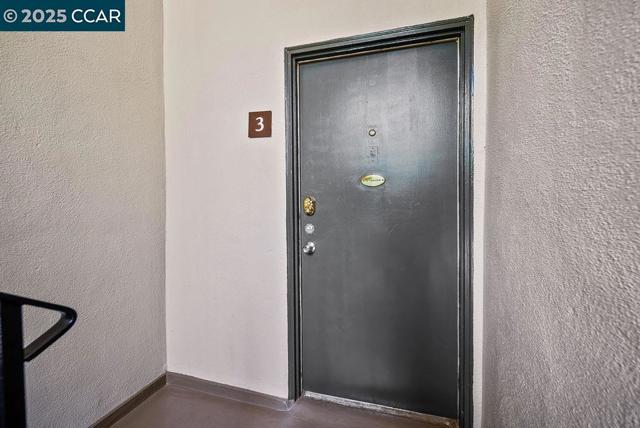 2032 Sierra Road, Concord CA: https://media.crmls.org/mediaz/63b4f31d-0fea-4b89-b932-b6255b94ee9d.jpg