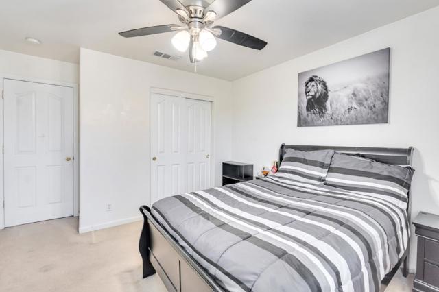 2385 N Mountainside Drive, Los Banos CA: https://media.crmls.org/mediaz/63b4fa8f-46e2-4dde-a94d-88326fa638d4.jpg