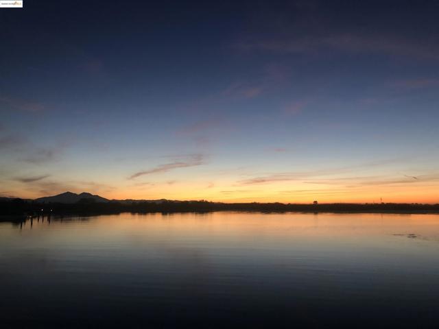 740 Discovery Bay Blvd, Discovery Bay CA: https://media.crmls.org/mediaz/63b83407-4edb-4dd8-b34b-dccc481bc84c.jpg