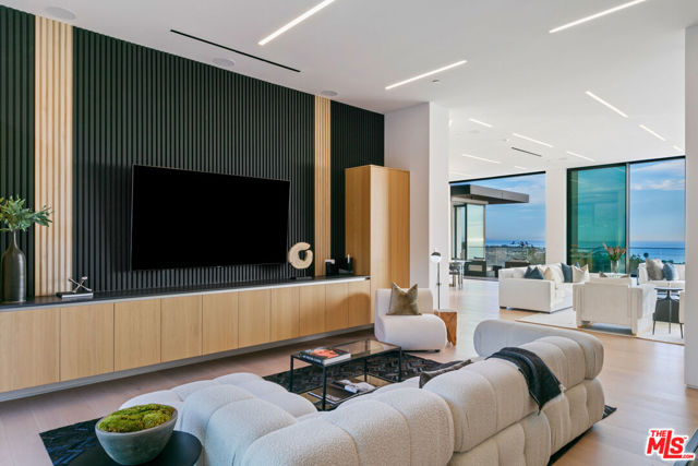 Drew Fenton | 29623 Cuthbert Road Malibu CA | MLS: 7185754