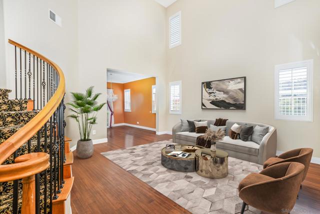 1330 Panorama Ridge Rd, Oceanside CA: https://media.crmls.org/mediaz/63b8ae63-ef3e-47dc-bf80-38e8e64ed292.jpg