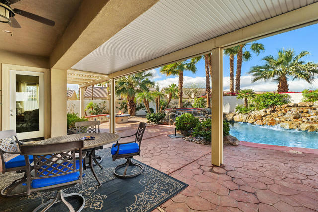 40613 Corte Los Cerritos, Indio CA: https://media.crmls.org/mediaz/63b8d6a5-ea75-4a30-8853-f960b55d460f.jpg
