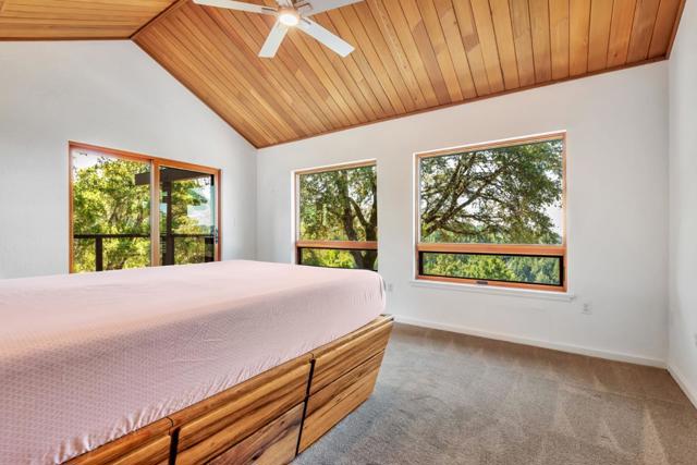950 Oak Ridge Road, Los Gatos CA: https://media.crmls.org/mediaz/63b92949-8c9a-402a-8109-4361dcde3430.jpg