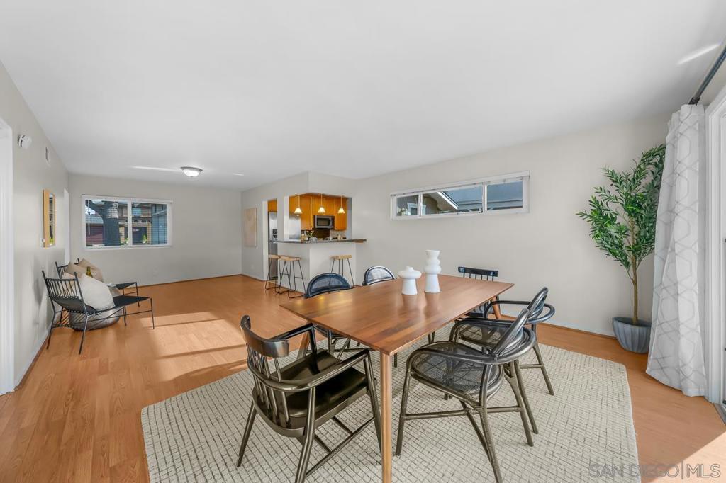 3086 Mercer Lane - photo 10