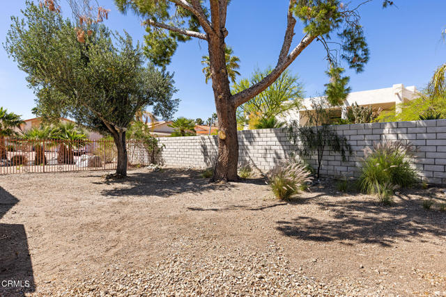64935 Leonard Court, Desert Hot Springs CA: https://media.crmls.org/mediaz/63ba5460-f78f-4a14-96a7-a4f11d9c7c10.jpg