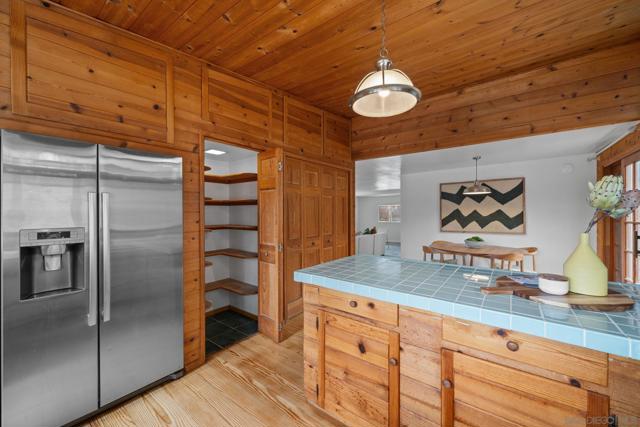 4573 4575 Massachusetts St, San Diego CA: https://media.crmls.org/mediaz/63ba9502-0d92-4444-bc6a-5a14d9c93796.jpg