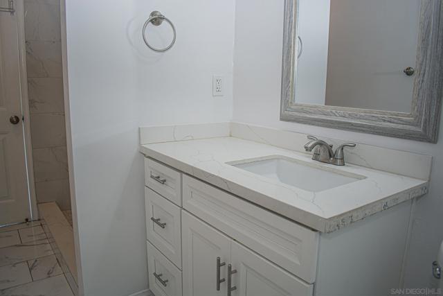 4092 Winona Ave, San Diego CA: https://media.crmls.org/mediaz/63bc4a24-2ece-4312-951a-6055f483c350.jpg
