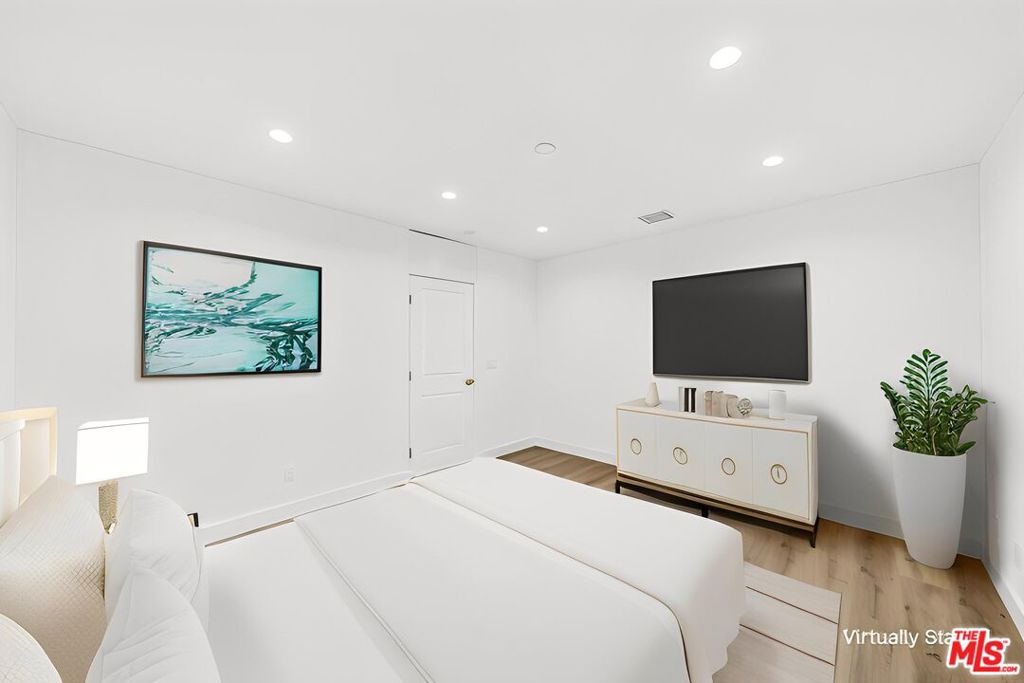 MLS #26973541 image #21