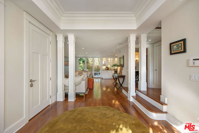 13481 Bayliss Road, Los Angeles CA: https://media.crmls.org/mediaz/63be907c-fcac-4aa6-a592-74e04d9ce90d.jpg