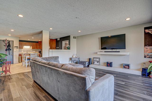 Detail Gallery Image 9 of 21 For 4201 Bonita Rd #243,  Bonita,  CA 91902 - 2 Beds | 2 Baths